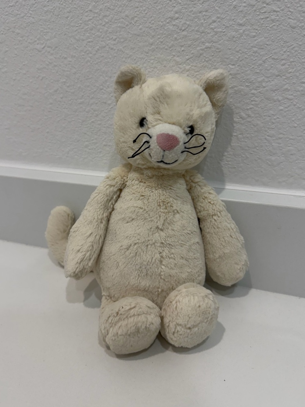 Jellycat Bashful Cream Kitten- Retired